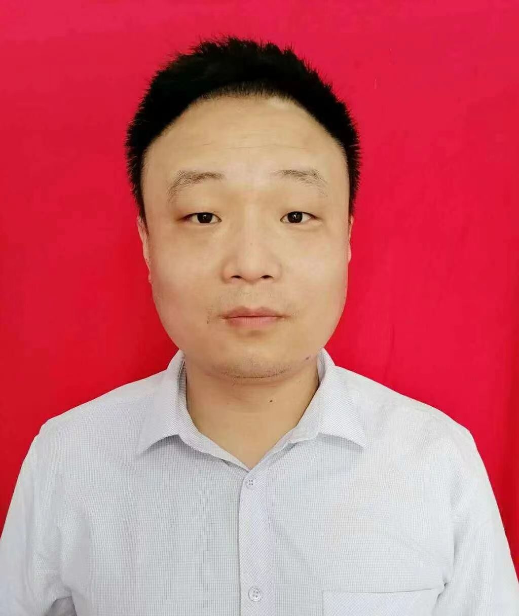 张士振简介