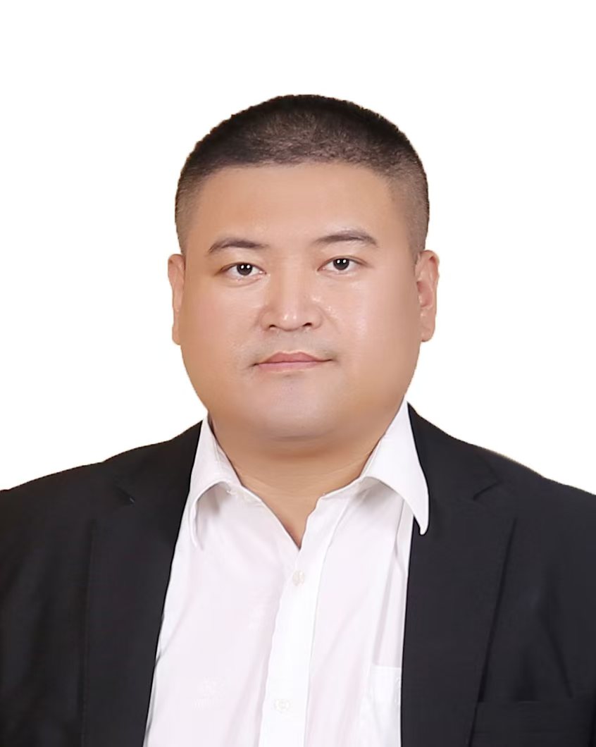 潘浩个人事迹