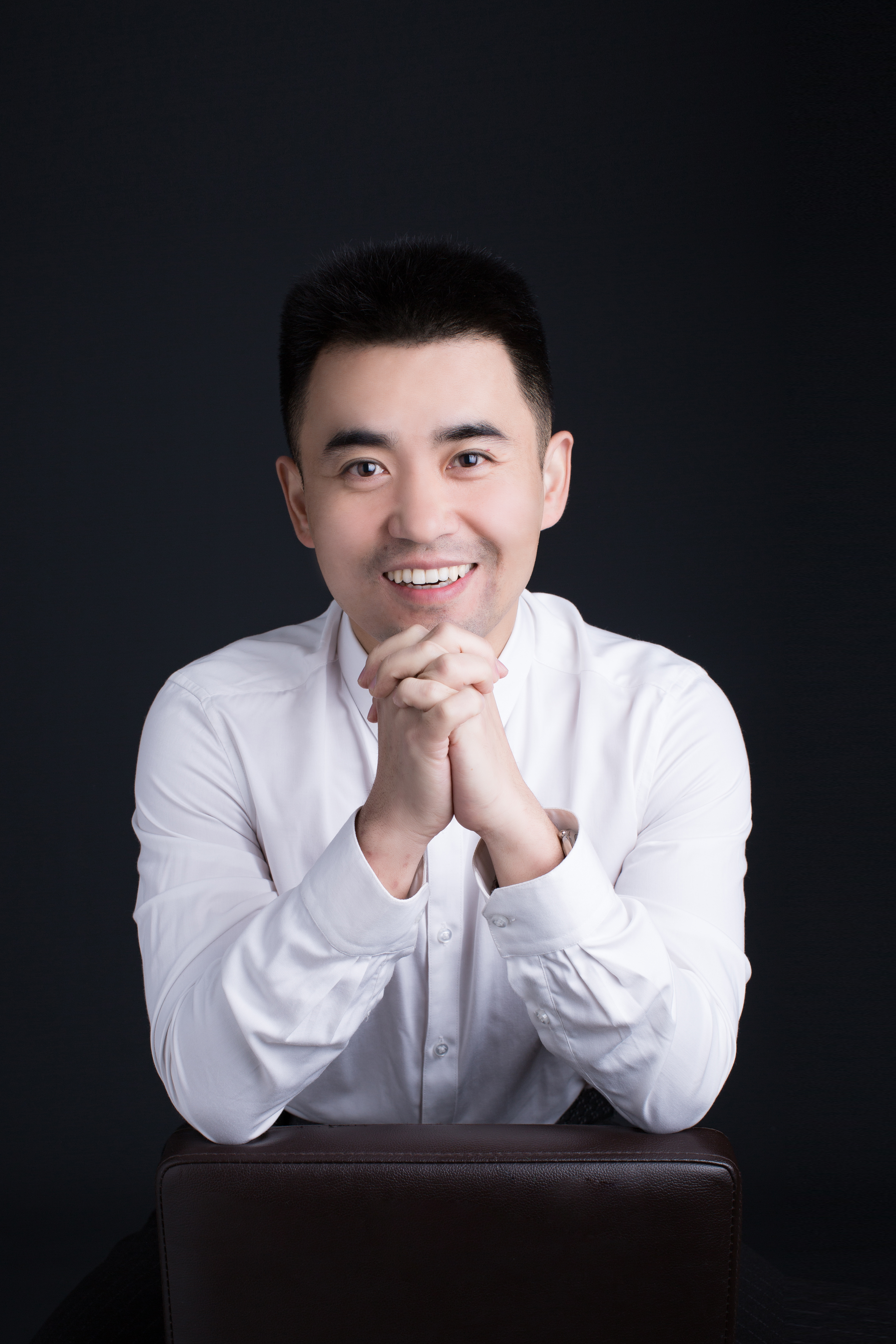 李宁